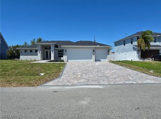 521 NW 5th St, Cape Coral, FL 33993