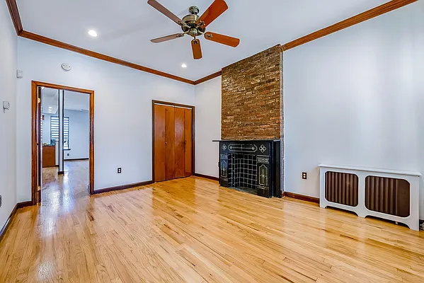 Rented by Peace of Mind Realty | media 34