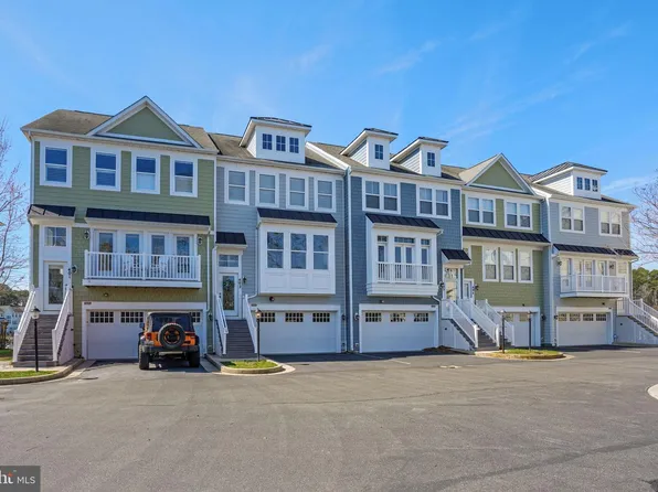 10900 Holystone Ln Unit 402, Berlin, MD 21811