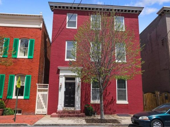 231 E 2nd St #3B