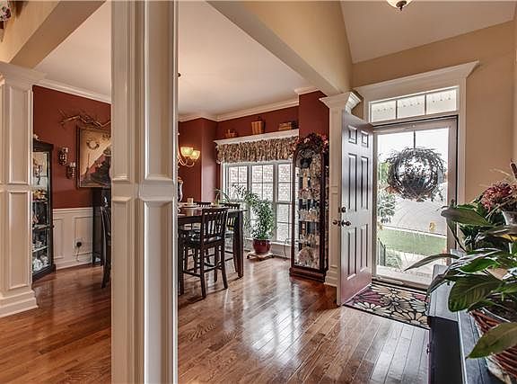 2nd image of 3715 Berryhill Dr