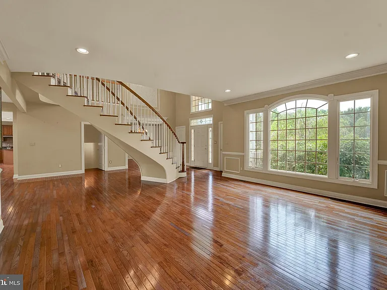 19 Meadowlark Dr — Photo 7