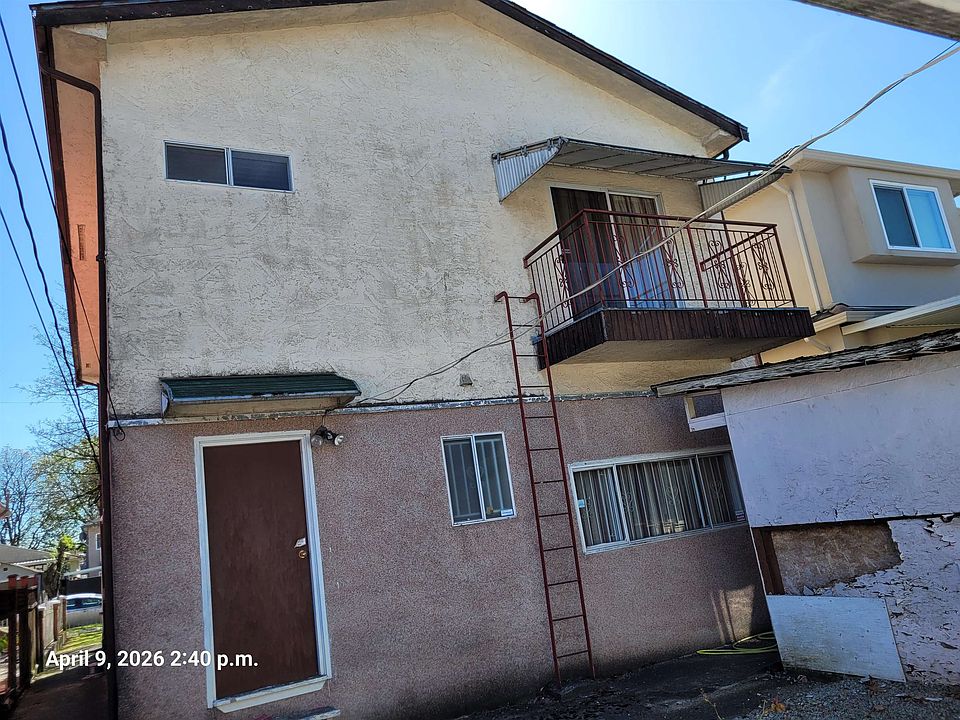 2nd image of 2119 E 47th Ave
