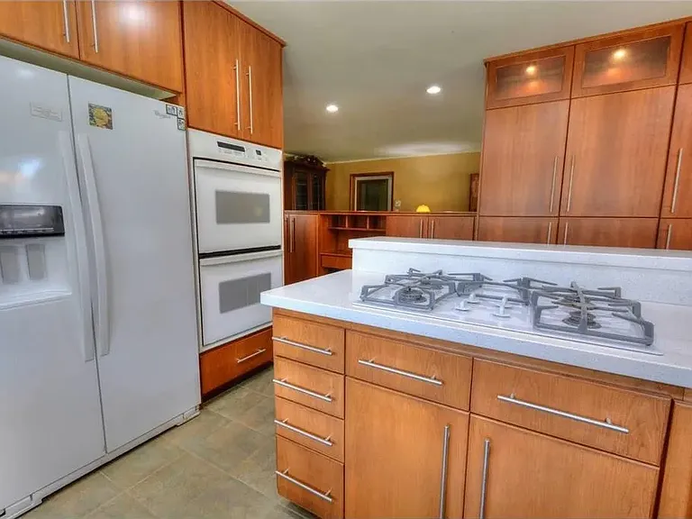 Kitchen appliances