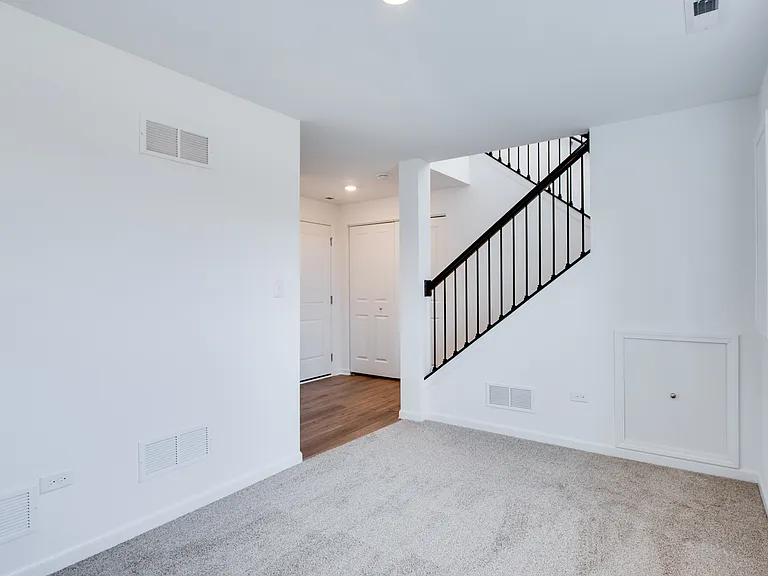 25750 W Yorkshire Dr #25750 — Photo 23