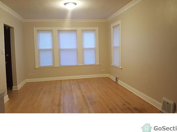 3rd image of 10958 S Eggleston Ave