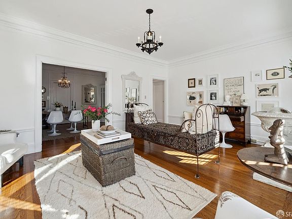 2nd image of 166 Palm Ave APT 1