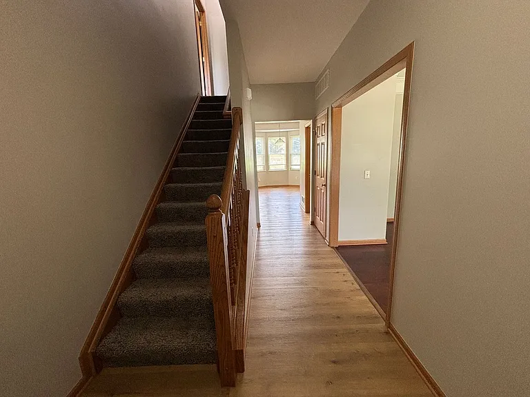 544 Sycamore Creek St — Photo 10