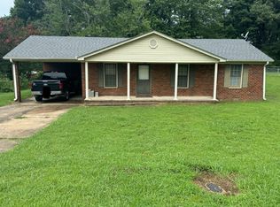 61 Glen Eden Dr, Jackson, TN 38301