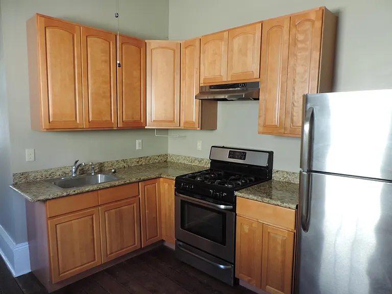1834 Hastings Pl #FRONT — Photo 3