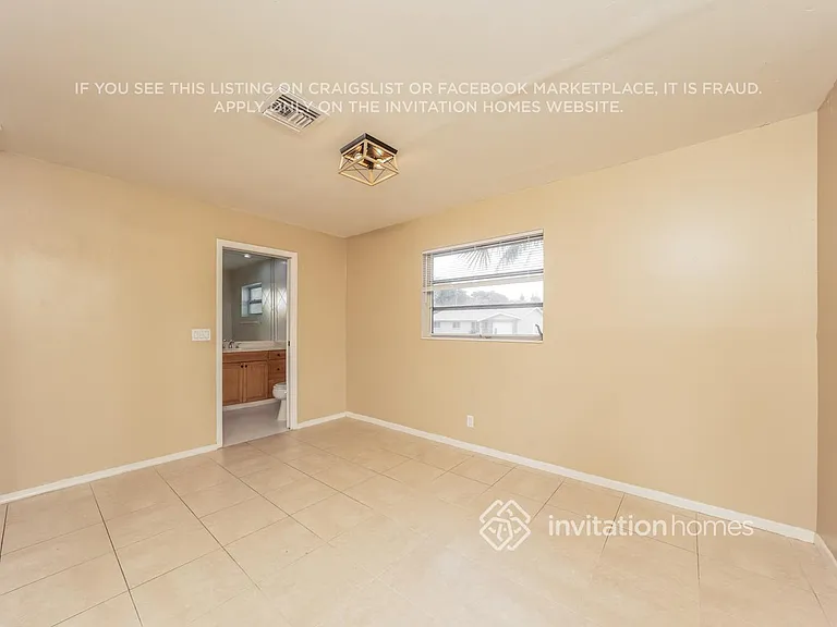 1612 NW 5th St — Photo 11