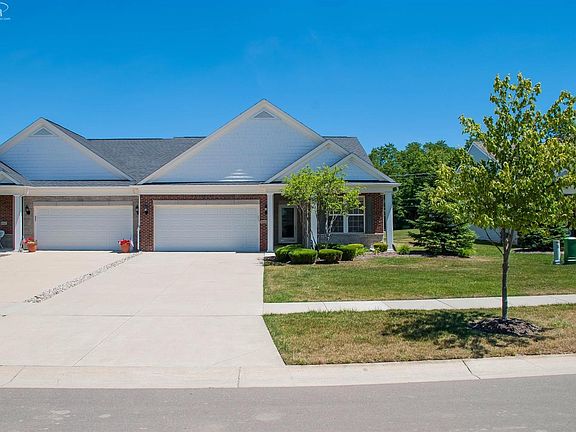 2nd image of 6522 Prairie Dunes Dr