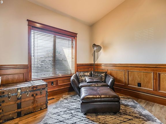 5th image of 8313 NE 158th Ave