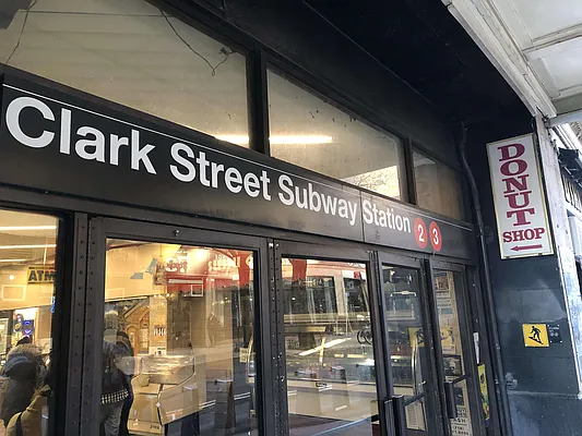 Rented by Compass | media 23