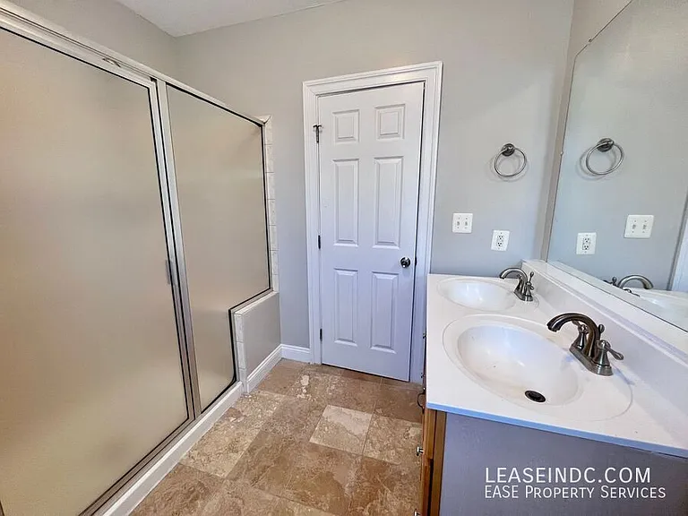 342 Elm St NW — Photo 17