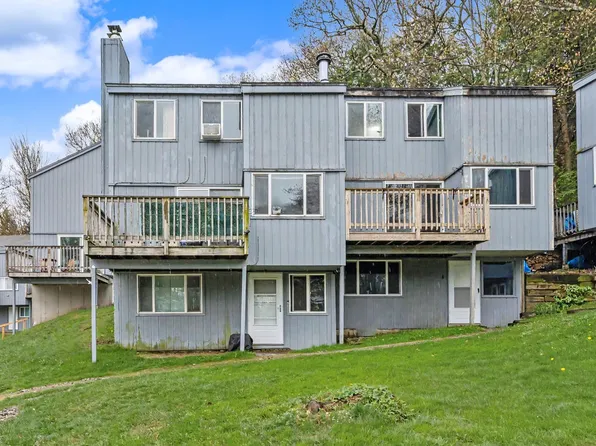 31 Eastside Lane #9, Francestown, NH 03043