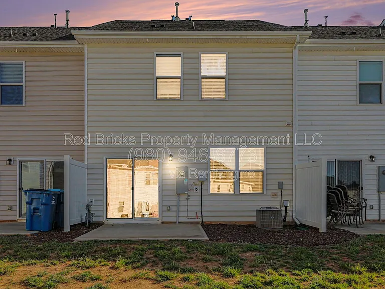 3805 Yorkshire Pl — Photo 19