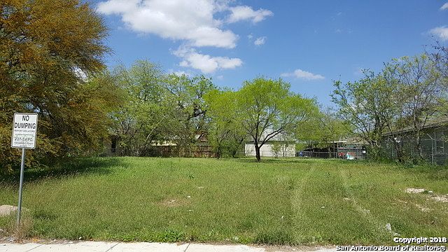 1st image of 415 Amires Pl