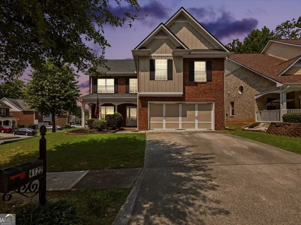 4122 Pond Edge Rd, Snellville, GA 30039