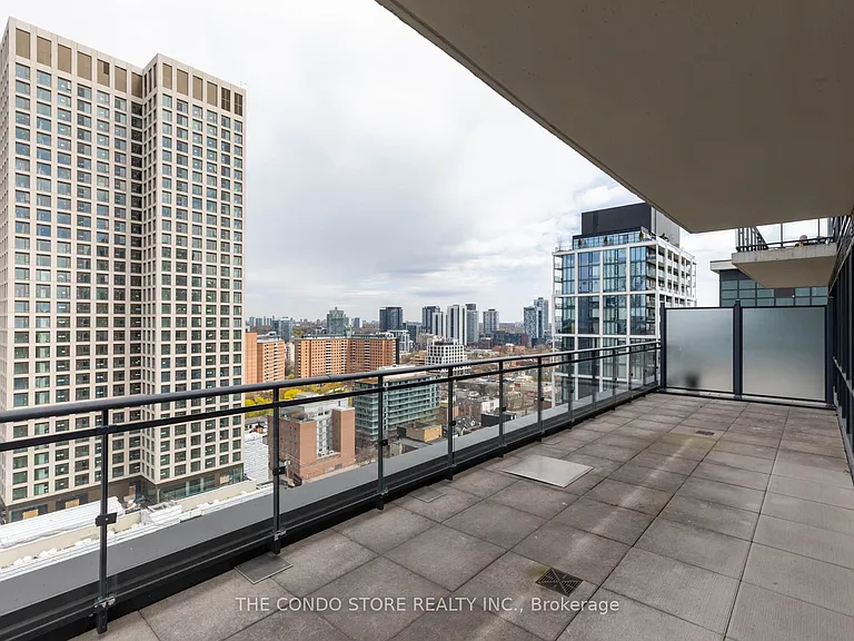460 Adelaide St E #Penthouse 103 — Photo 30
