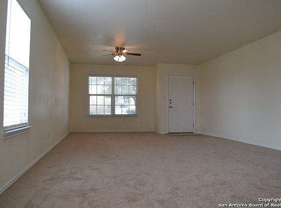 4th image of 7150 Sun Valley Dr