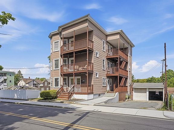 3rd image of 233 Clarendon St