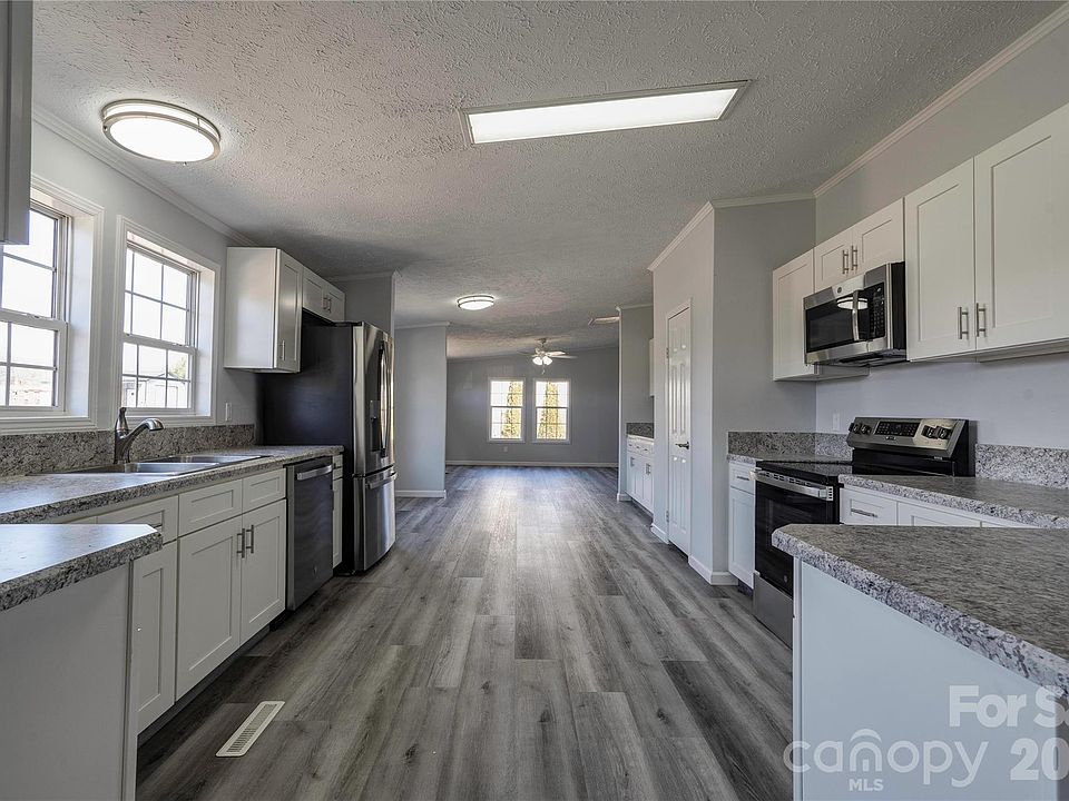 1st image of 112 Jenny Dr