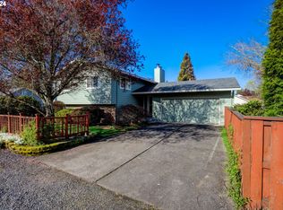 1871 SE Palmblad Rd, Gresham, OR 97080