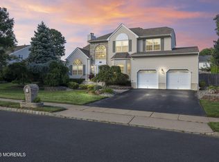 778 Applewood Ct, Jackson, NJ 08527