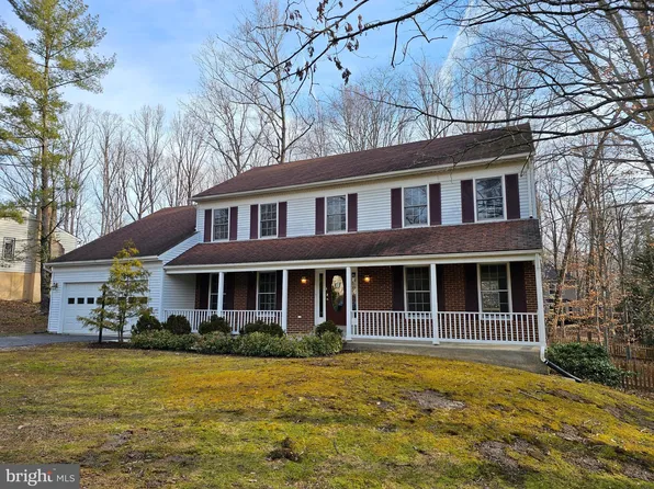 12997 Smoketown Rd, Woodbridge, VA 22192