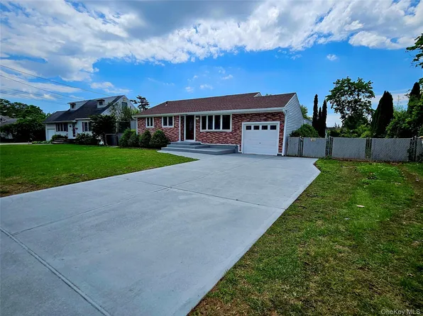 30 Eugene Drive, Kings Park, NY 11754