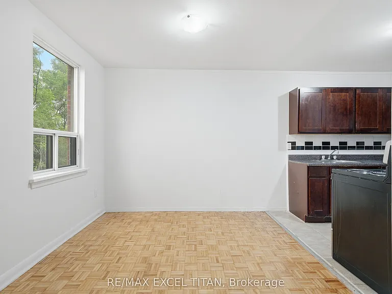 4 Hill Heights Rd #305 — Photo 15