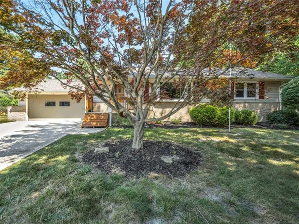 6257 Meadowbrook Dr, Mentor, OH 44060