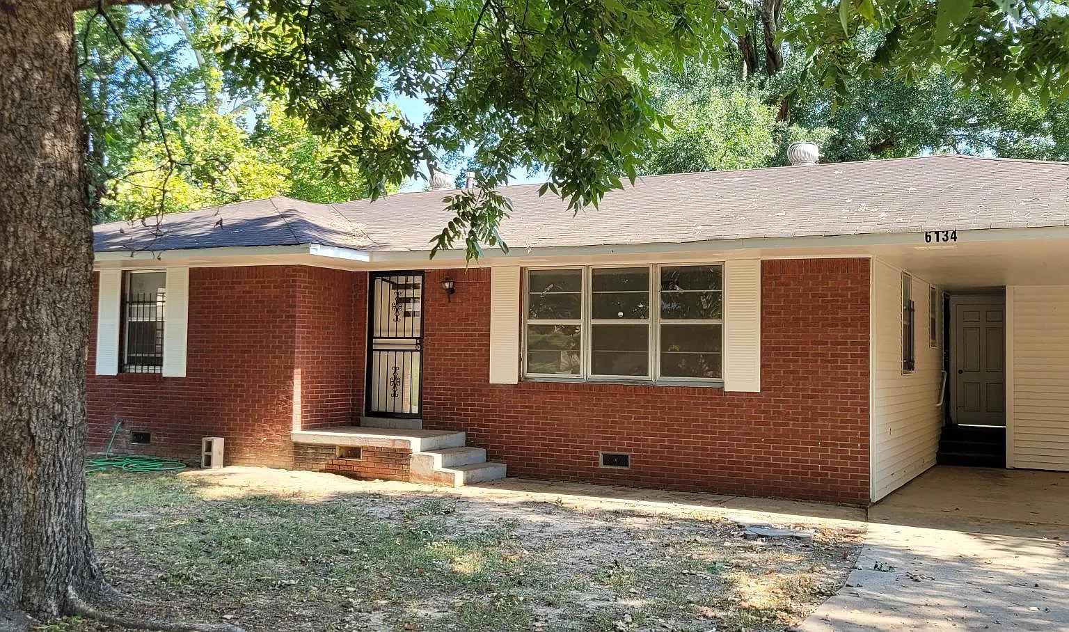 3 bed, 1.0 bath, 1187 sqft, $1,395 — Photo 3