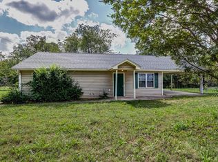 1054 Colony Heights Rd, Goode, VA 24556