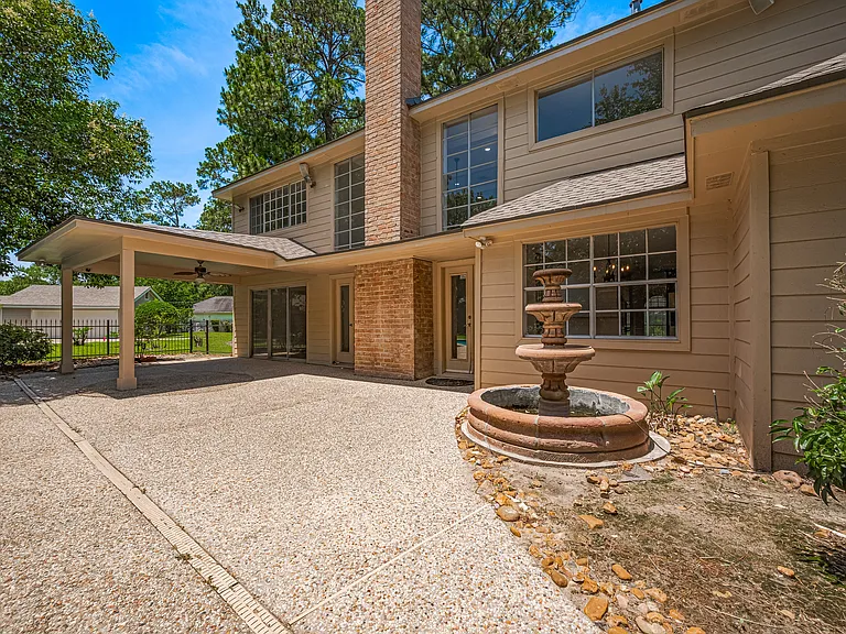 Paradise Valley Dr — Photo 31
