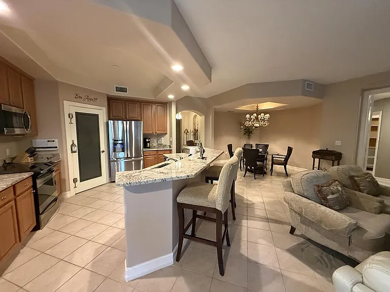 1269 Rialto Way #102 — Photo 33