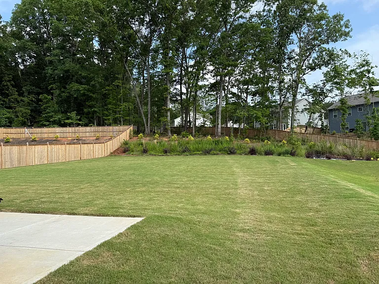 123 Thompson Way — Photo 21