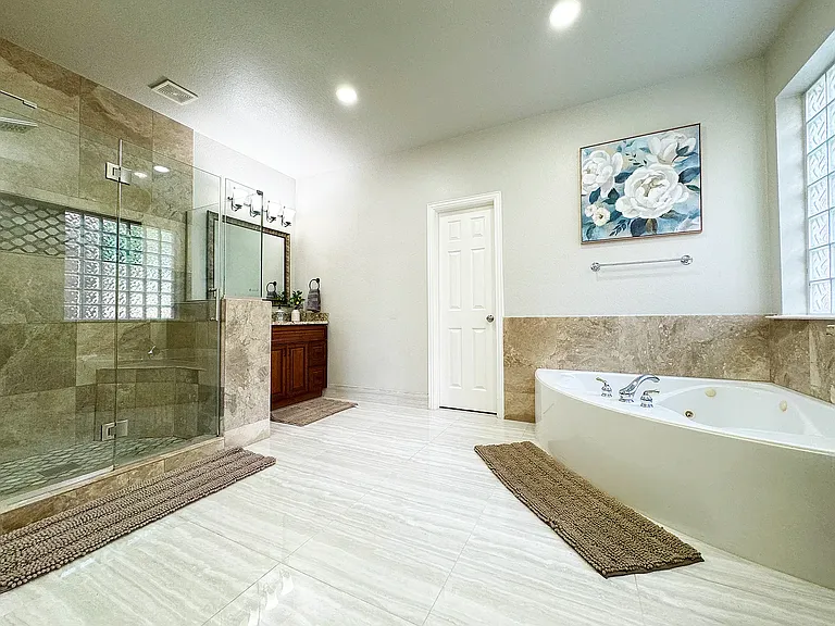 14587 Kelmscot Dr — Photo 37