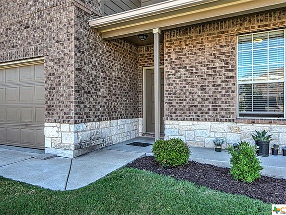 4th image of 1313 Cozy Creek Dr