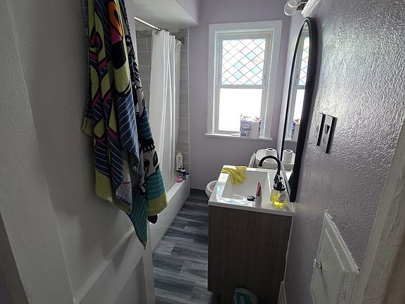 5th image of 9604 Hilgert Dr