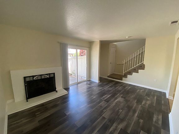 4th image of 4750 Appian Way APT 60