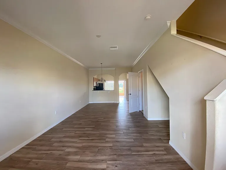 4185 Winding Vine Dr — Photo 8