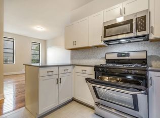 30-58 34th St #2F, Astoria, NY 11103