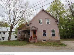 14 Knapp St, Wilton, ME 04294