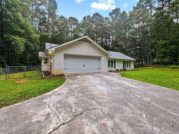3rd image of 115 Ridge Way