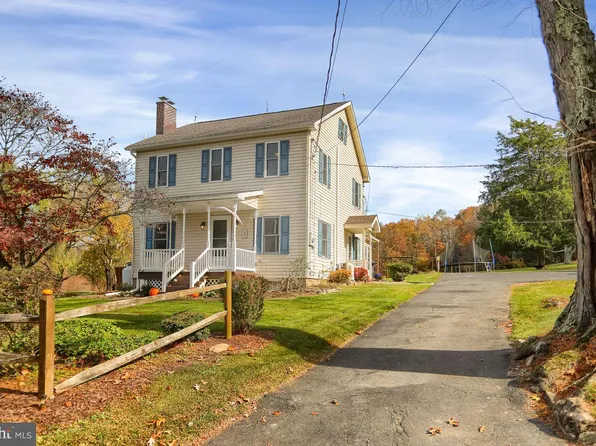 2840 Newport Rd, Newport, PA 17074