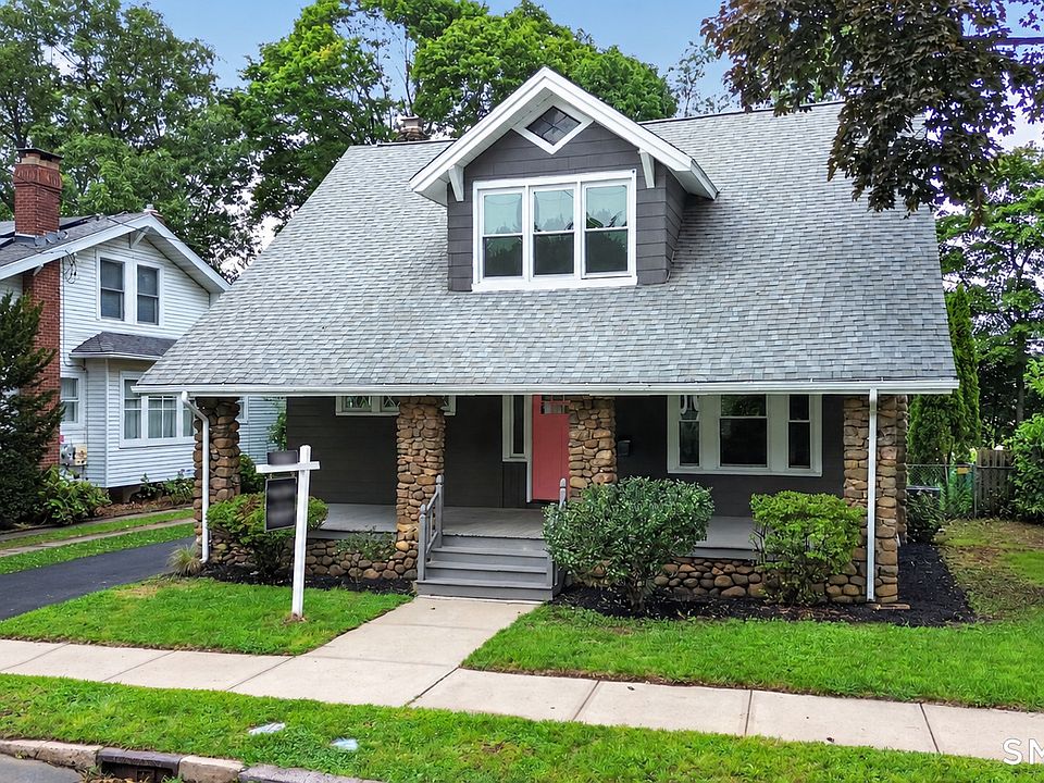 1st image of 17 Ralston Avenue