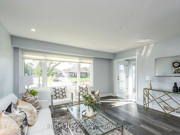 3rd image of 46 Wilton Dr