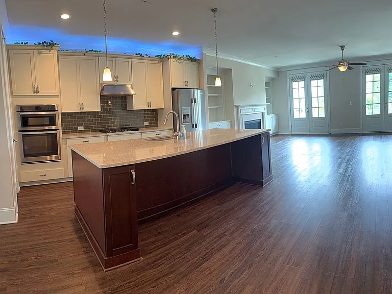 155 Inwood Walk — Photo 21